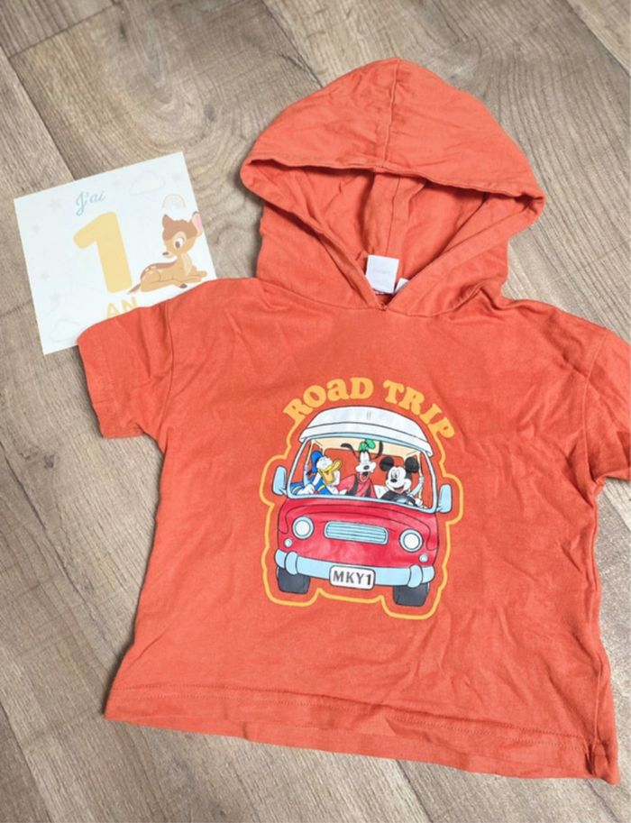 T-shirt capuche disney mickey 12 mois