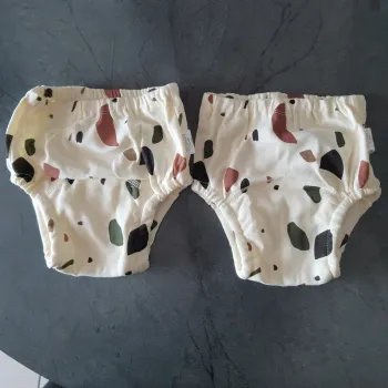 Lot 2 culottes d'apprentissage
entraînement propreté bébé garcon 2/3
ans 100cm