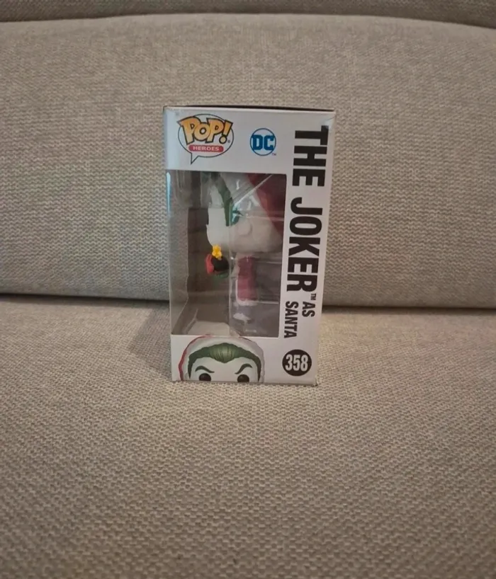 Figurine POP The Joker 358 - photo numéro 4