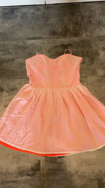 Robe jennyfer taille L