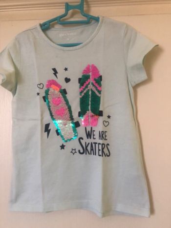 T-shirt skate