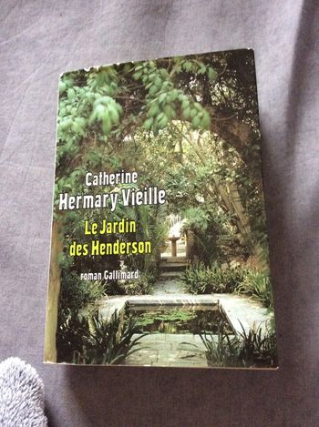 #le jadis des Henderson Catherine Hermary-Vielle