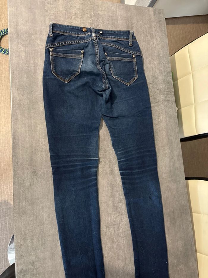 Jeans taille basse - photo numéro 2