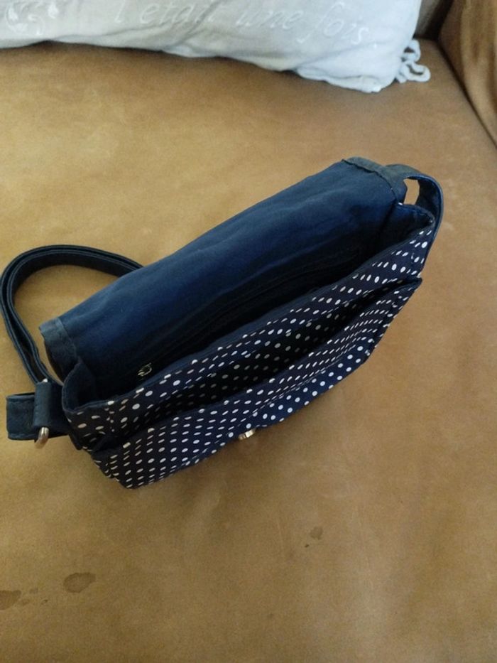 Très joli sac à main en tissu - photo numéro 5