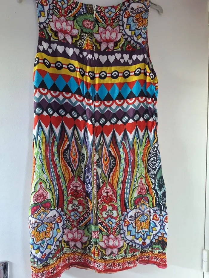 Robe d'été courte desigual - photo numéro 2