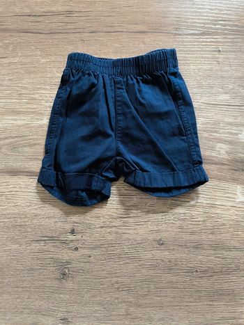 Short bébé