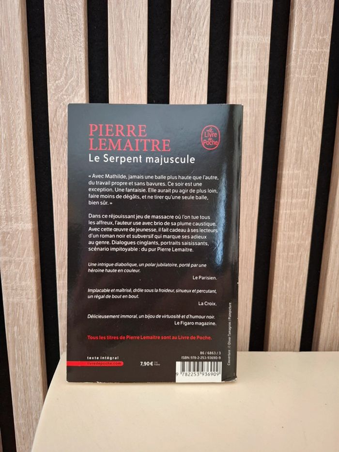 Livre NEUF Le serpent majuscule Pierre Lemaitre - photo numéro 2
