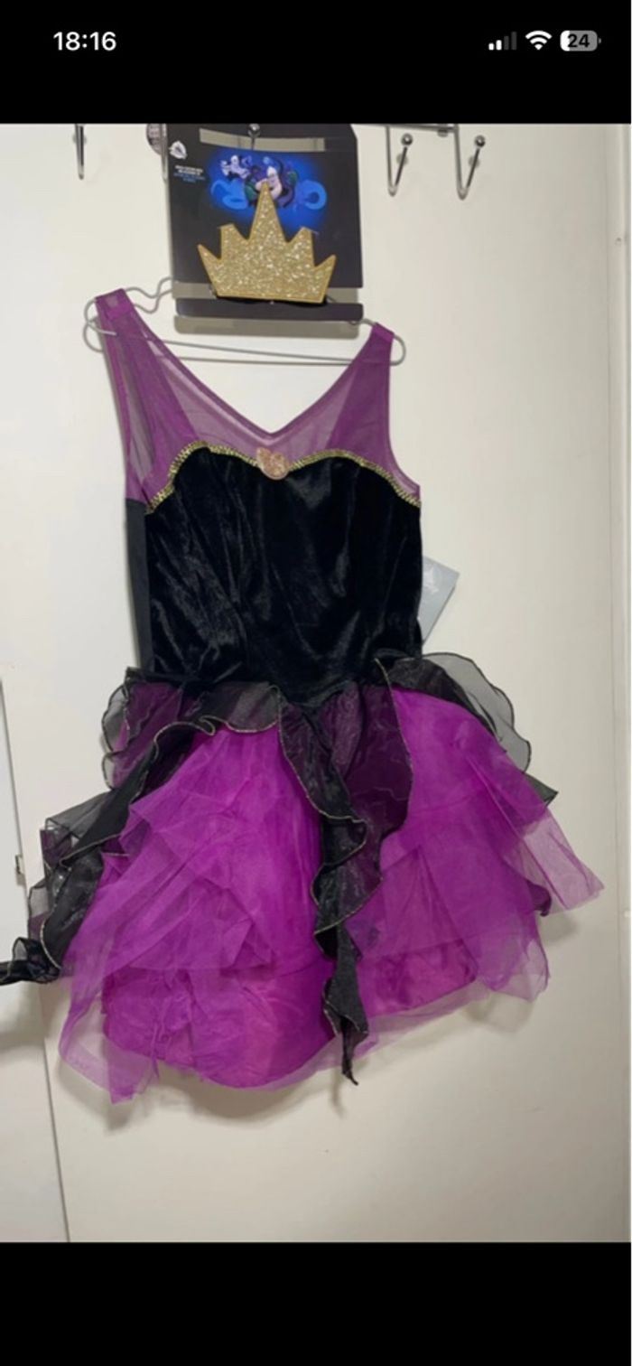Robe Ursula