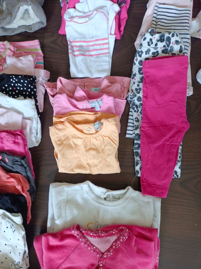 Lot1 vêtements fille 6 mois - photo numéro 4