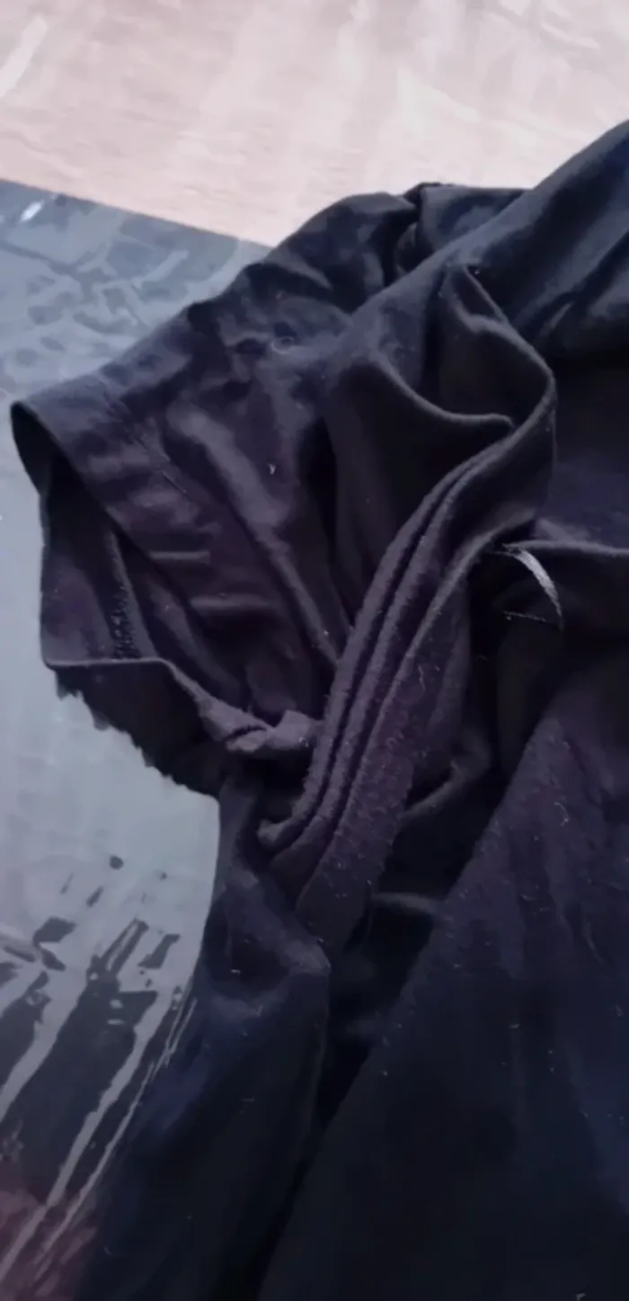 Très beau Tee-shirt col bateau noir taille 38 - photo numéro 3