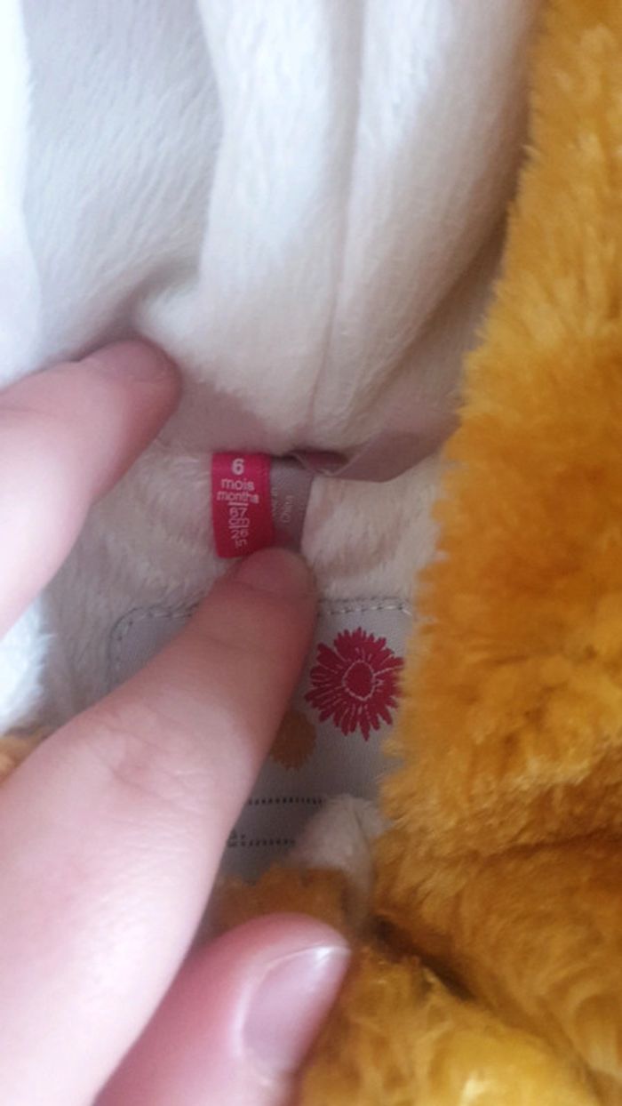 Veste fille 6 mois - photo numéro 2