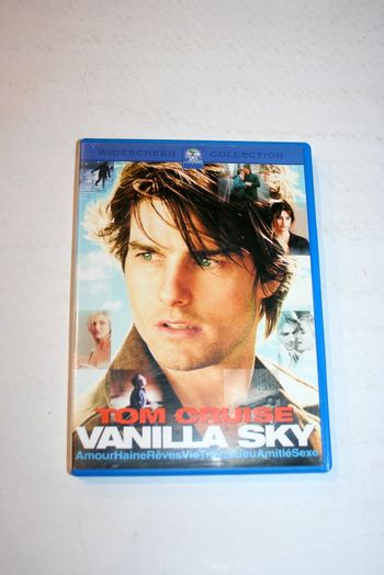 DVD Vanilla Sky avec Tom Cruise