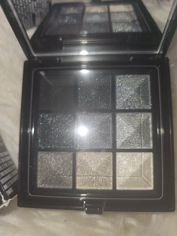 Palette givenchy 9 couleurs edition limité - photo numéro 3