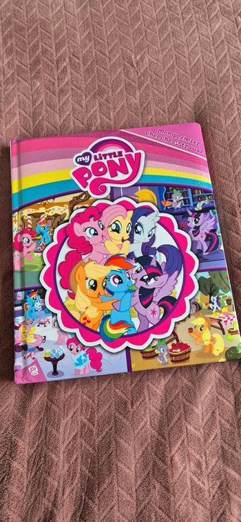 Livre cherche et trouve