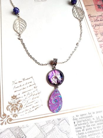 Magnifique collier sautoir avec pendentif médaillon fée