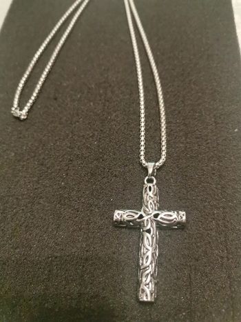 Collier et pendentif spirituel croix chrétienne