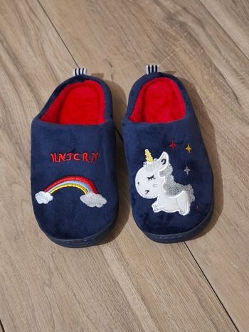 Chaussons pantoufles enfant Mixte Licorne bleu