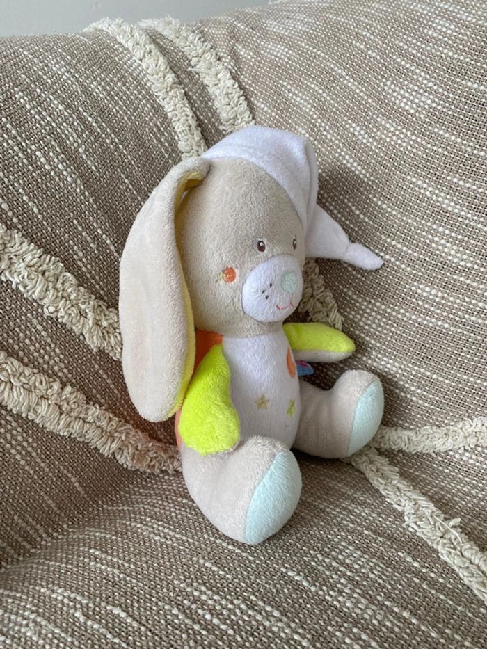 Peluche doudou 24cm sucre d’orge lapin beige blanc orange et vert - photo numéro 2