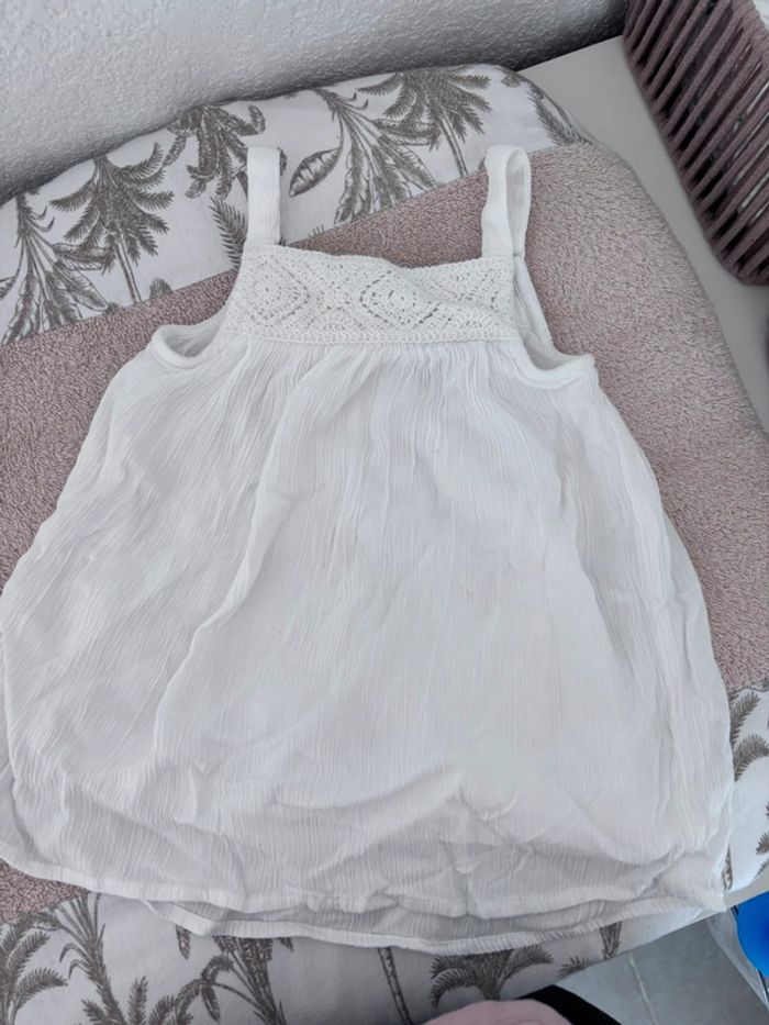 Robe type cérémonie