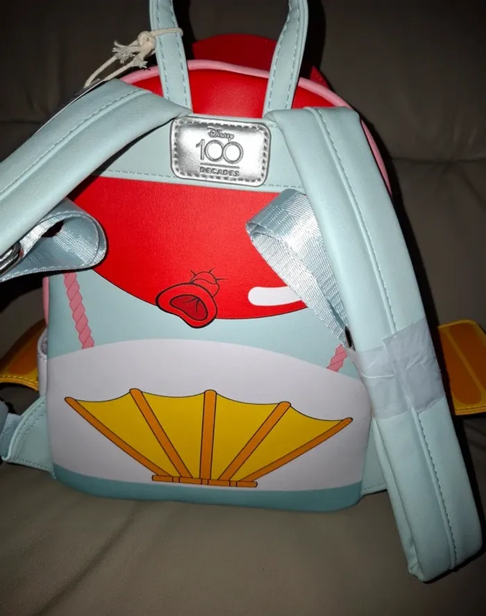 Loungefly Mini sac à dos Tic et Tac
Disney100, Les rangers du risque - photo numéro 8
