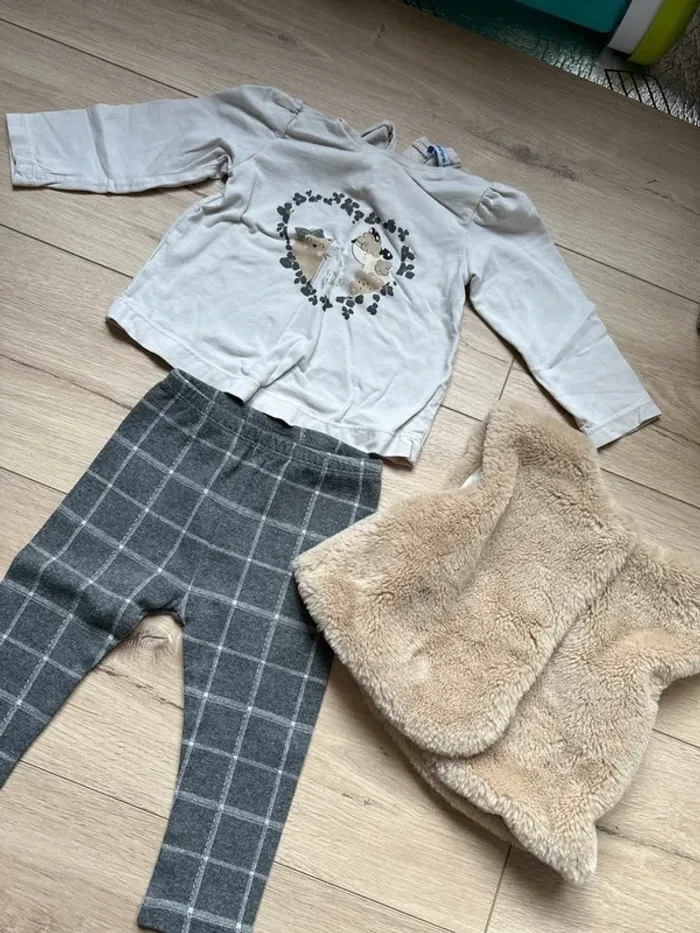Ensemble pantalon à carreaux, gilet fourrure et haut manche longue Beige Marron Gris 12 mois Mayoral - photo numéro 2