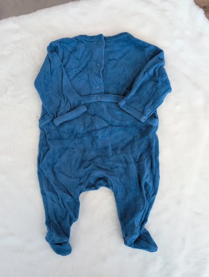 Pyjama Kiabi 1 mois - photo numéro 3
