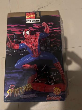 Toy biz Marvel comics model kit Spiderman 