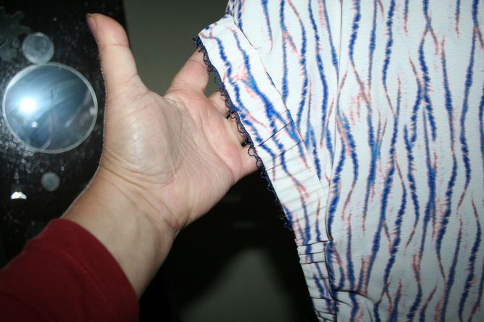 🌸Top Ecru et bleu marine Taille 38 "cop copine" Neuf Tendance2023 🌸 - photo numéro 2