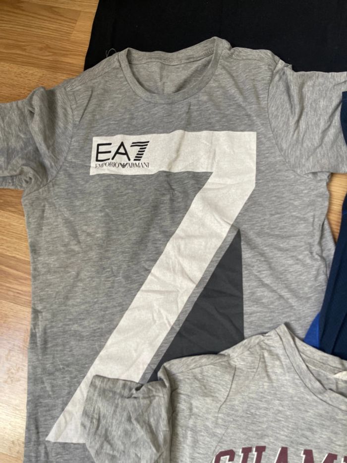 Lot t-shirt taille s - photo numéro 3