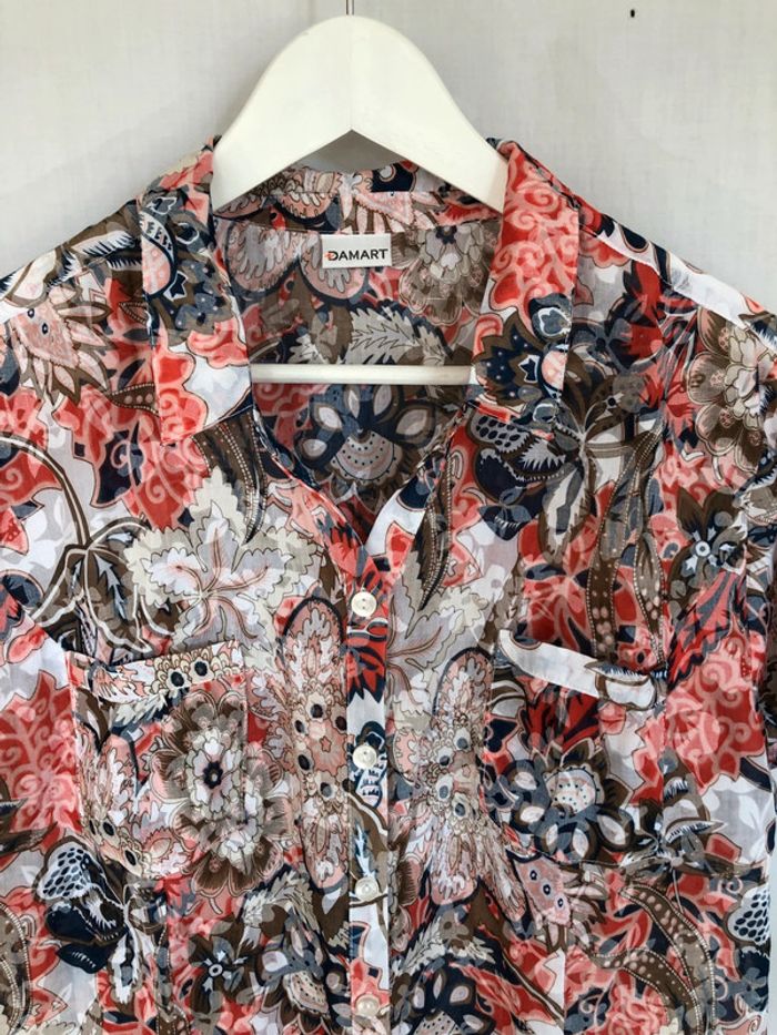 Chemise tons de rouge et noir fleurie taille 48 Damart bon état - photo numéro 6