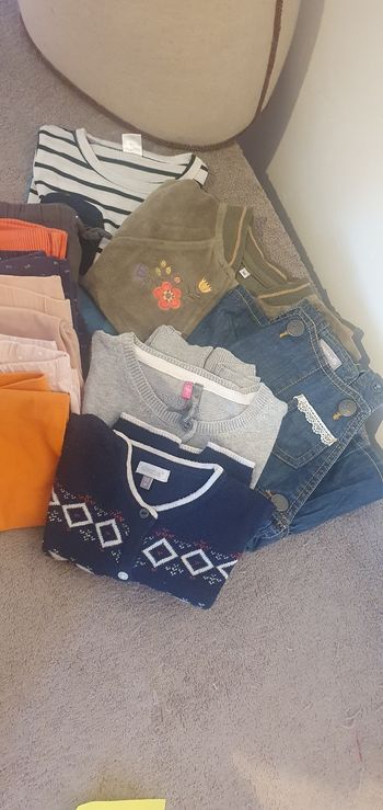 Lot vêtements fille 18-24 mois