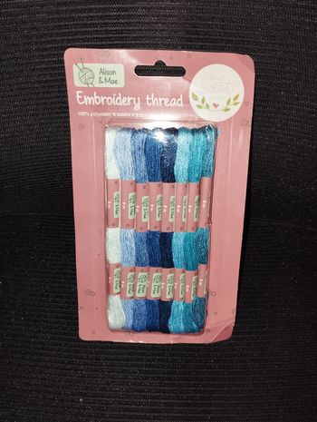 * Lot de 8 fils à broder de 8 m Alison & Mae
