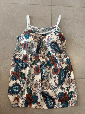 Haut multicolore taille L, très bon état