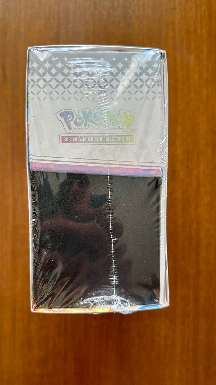 Pokemon ETB Évolutions Prismatiques 8.5 - photo numéro 4