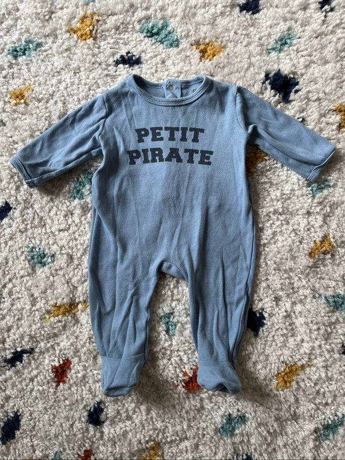 Lot de 5 pyjamas légers en taille 6 mois - photo numéro 2