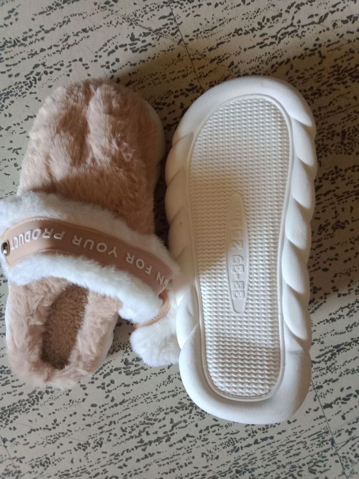 Chaussons - photo numéro 2