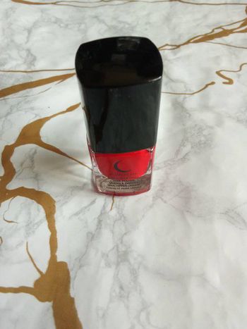 Vernis a ongles sabrina azzi