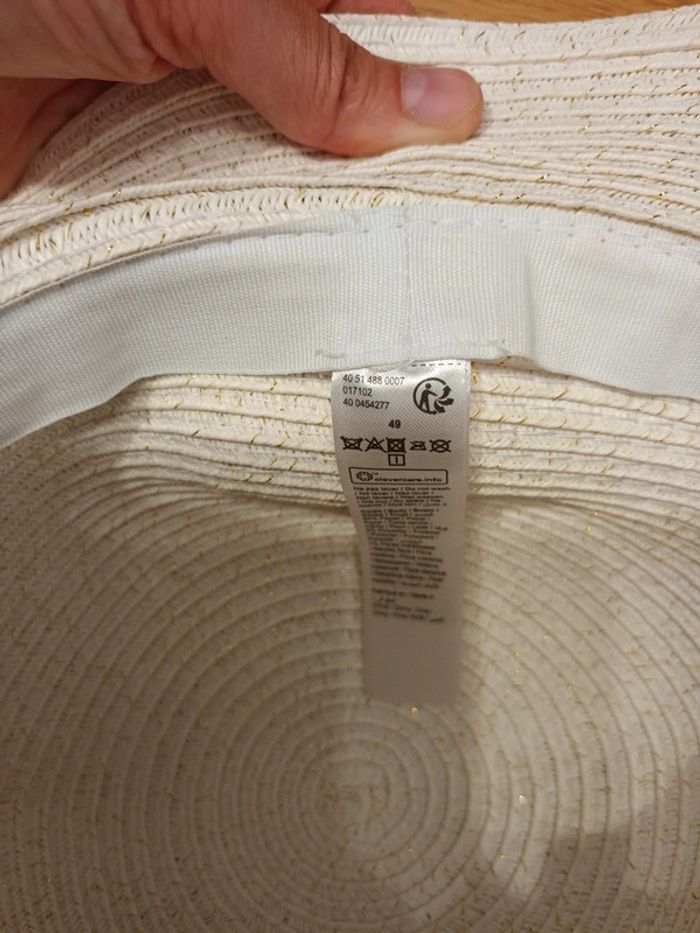 Très joli chapeau habillé T49 - photo numéro 3