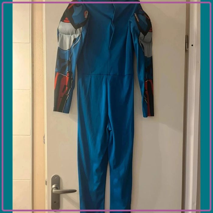 Costume musclée au niveau de la poitrine 8-10 ans - photo numéro 4