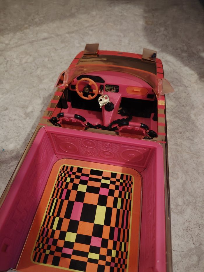 Voiture poupée LOL - photo numéro 6