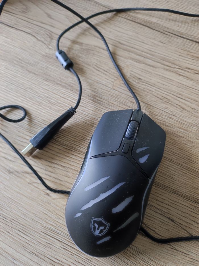 Souris gamer - photo numéro 2