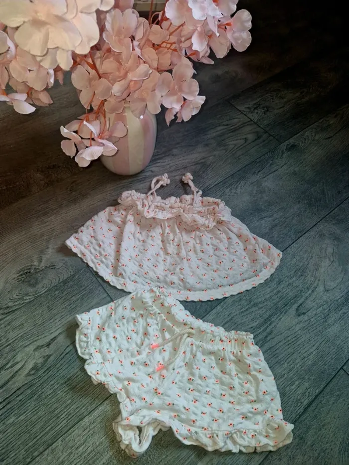 Ensemble short