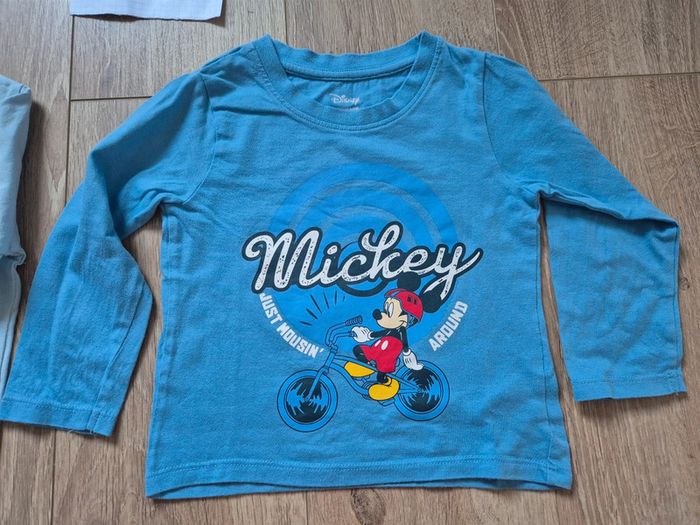 Lot tee shirts manches longues - photo numéro 4