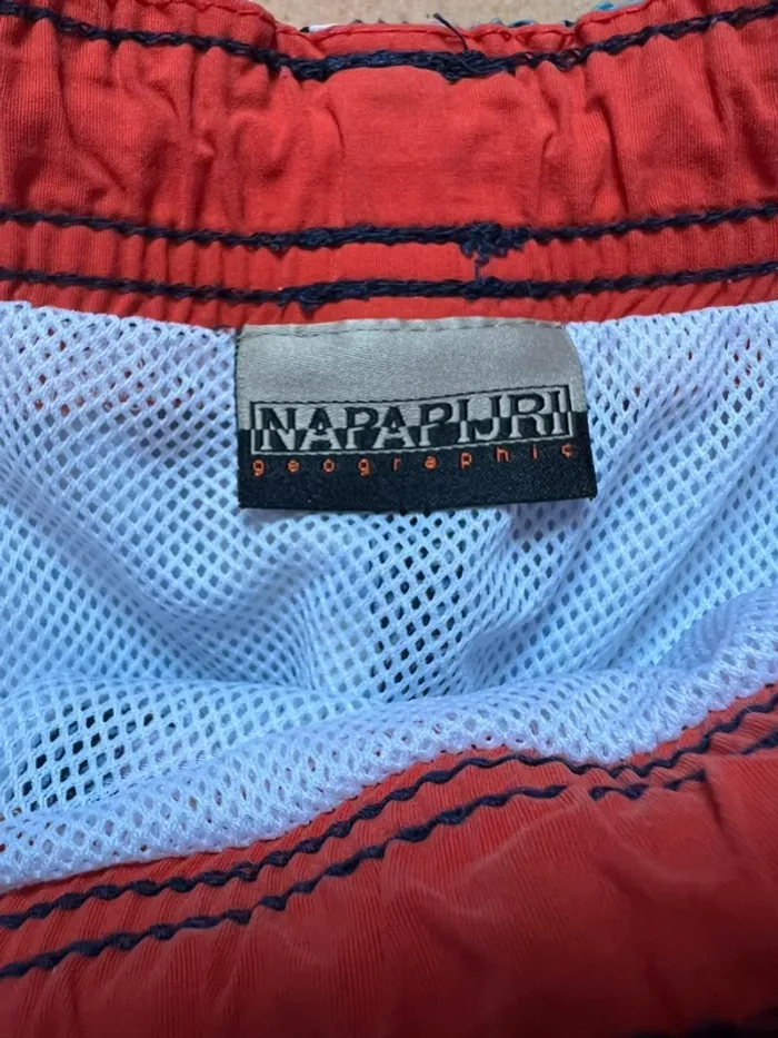 Short de bain napapijri avec motifs à fleurs taille L - photo numéro 3
