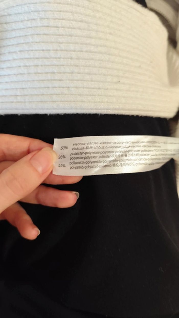 Petit pull court / sweat à col S - Bershka - photo numéro 6