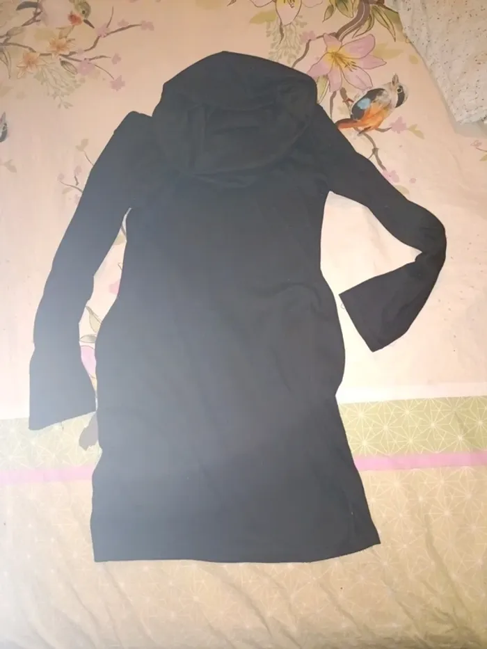 Robe col roulé noire 38 poches