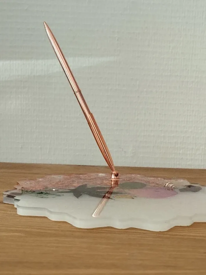 idée cadeau grand porte-stylo en résine coquillages et fleurs séchées abr018 - photo numéro 3