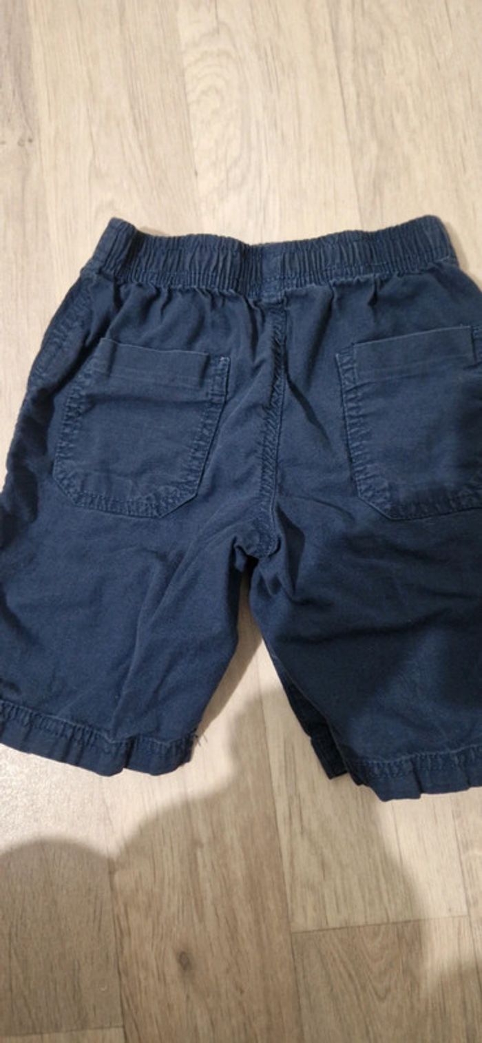 Lot avec short, pantacourf et salopette - 3 ans - photo numéro 12