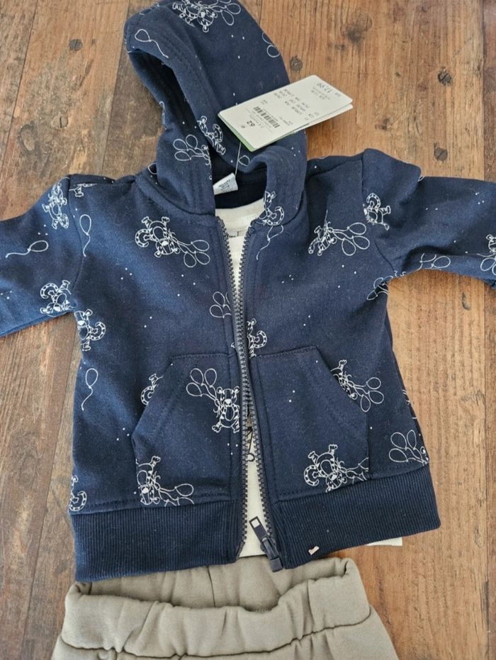 Ensemble 3mois - photo numéro 2