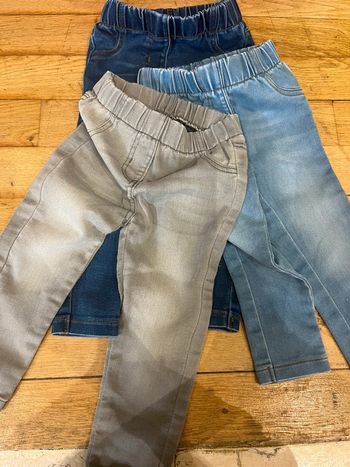 Lot de jeans